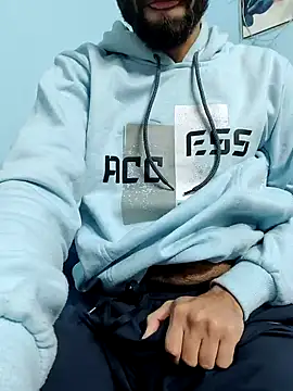 Snapshot of TOPMOON001 chatting on January 31, 2025, 12:07 pm TOPMOON001 online show from January 31, 2025, 12:07 pm