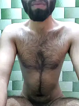 Snapshot of TOPMOON001 chatting on February 6, 2025, 6:51 am TOPMOON001 online show from February 6, 2025, 6:51 am