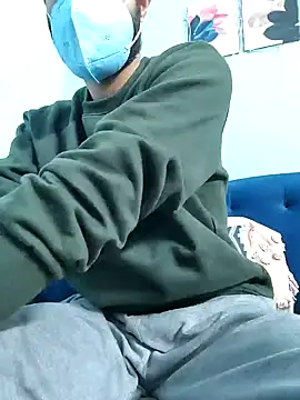 Snapshot of TOPMOON001 chatting on February 6, 2025, 11:54 am TOPMOON001 online show from February 6, 2025, 11:54 am