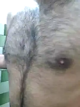 Snapshot of TOPMOON001 chatting on February 9, 2025, 6:43 am TOPMOON001 online show from February 9, 2025, 6:43 am