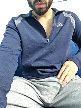 Snapshot of TOPMOON001 chatting on February 18, 2025, 11:55 am TOPMOON001 online show from February 18, 2025, 11:55 am