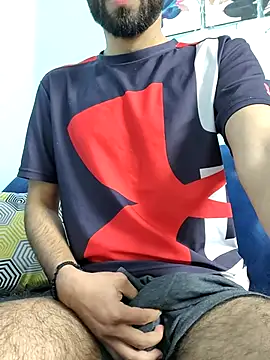 Snapshot of TOPMOON001 chatting on February 24, 2025, 11:21 am TOPMOON001 online show from February 24, 2025, 11:21 am