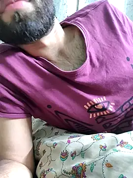 Snapshot of TOPMOON001 chatting on March 5, 2025, 2:56 pm TOPMOON001 online show from March 5, 2025, 2:56 pm