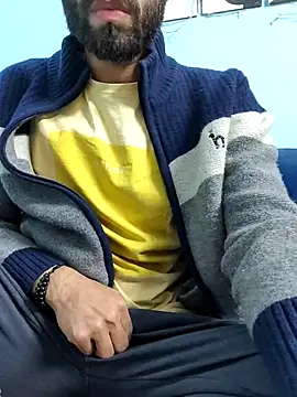 Snapshot of TOPMOON001 chatting on March 6, 2025, 11:25 am TOPMOON001 online show from March 6, 2025, 11:25 am