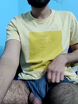 Snapshot of TOPMOON001 chatting on March 7, 2025, 12:01 pm TOPMOON001 online show from March 7, 2025, 12:01 pm