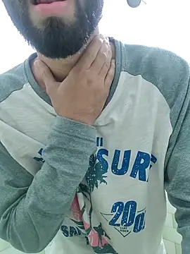 Snapshot of TOPMOON001 chatting on March 9, 2025, 8:31 pm TOPMOON001 online show from March 9, 2025, 8:31 pm