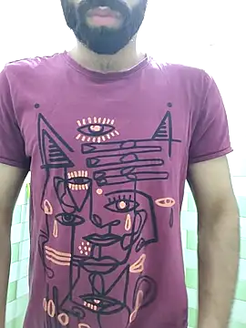 Snapshot of TOPMOON001 chatting on October 12, 2025, 7:02 pm TOPMOON001 online show from October 12, 2025, 7:02 pm