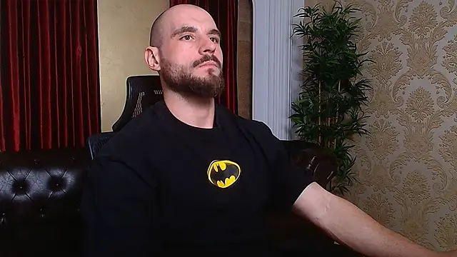 AdamJamesonn online show from March 7, 2025, 12:45 pm