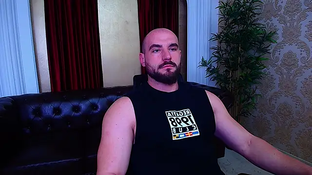 AdamJamesonn online show from October 16, 2025, 4:35 am