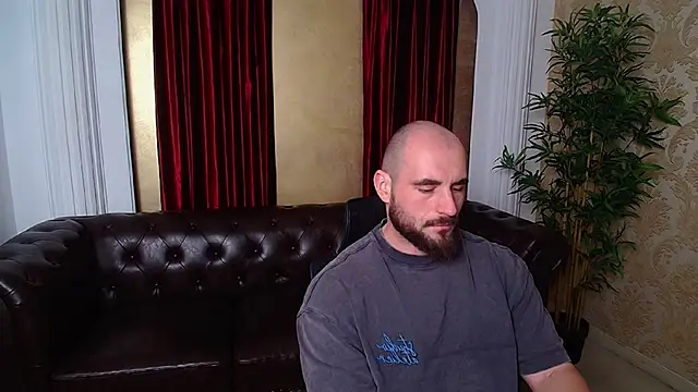 AdamJamesonn online show from December 16, 2025, 7:24 am