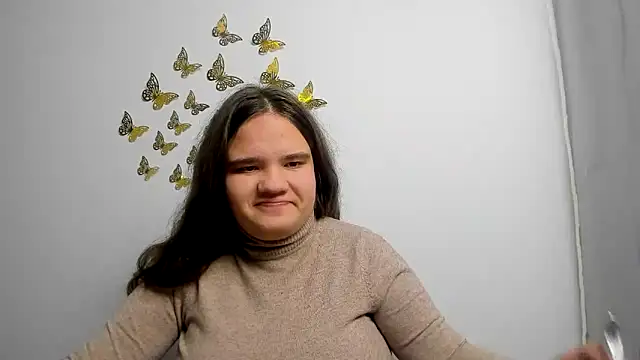Snapshot of AdeleCruz chatting on January 22, 2025, 4:23 pm AdeleCruz online show from January 22, 2025, 4:23 pm