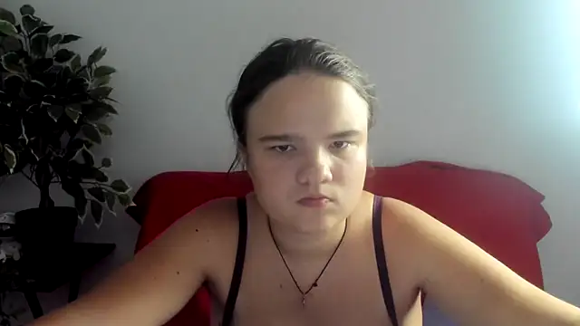 Snapshot of AdeleCruz chatting on September 20, 2025, 12:06 pm AdeleCruz online show from September 20, 2025, 12:06 pm