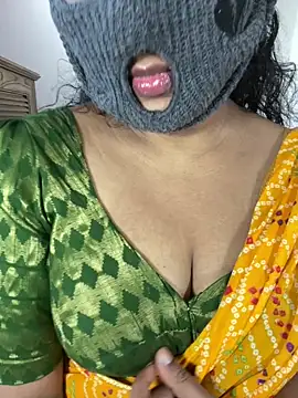 ArathyNambyarMallu online show from January 15, 2025, 3:07 pm