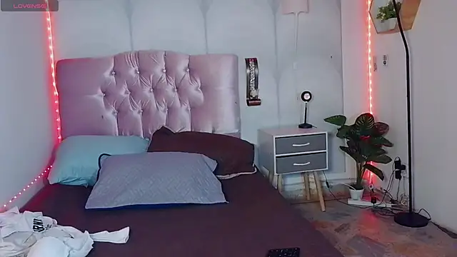 madison oli online show from March 18, 2025, 6:46 am