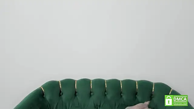 BelovedKhloee online show from January 18, 2025, 8:19 pm