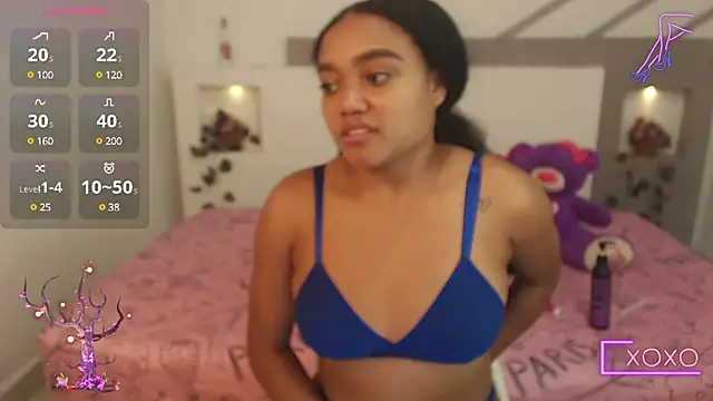 JasmineRose7 online show from March 19, 2025, 9:49 am