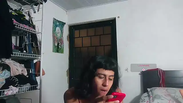 boysLittle online show from March 10, 2026, 1:38 pm