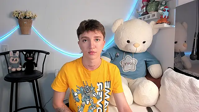 jeremy salvatore online show from March 18, 2026, 12:03 am