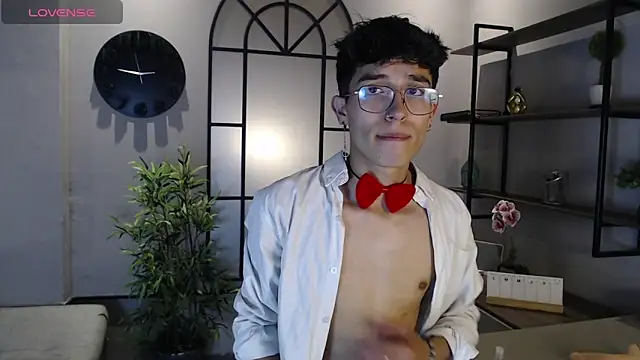 tim  fox online show from February 15, 2025, 7:50 pm