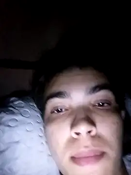 oliveira k online show from April 26, 2026, 5:49 am