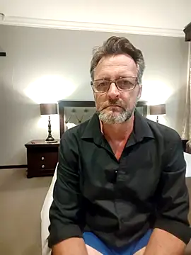 itsmeyes69 online show from February 22, 2025, 11:35 pm