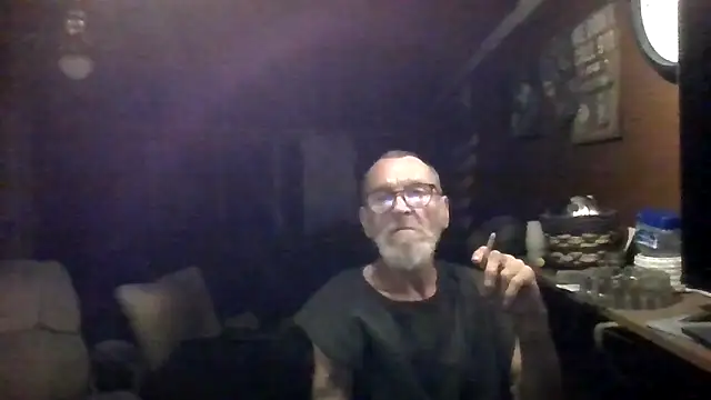 Snapshot of Aldick68 chatting on June 20, 2026, 5:32 am Aldick68 online show from June 20, 2026, 5:32 am