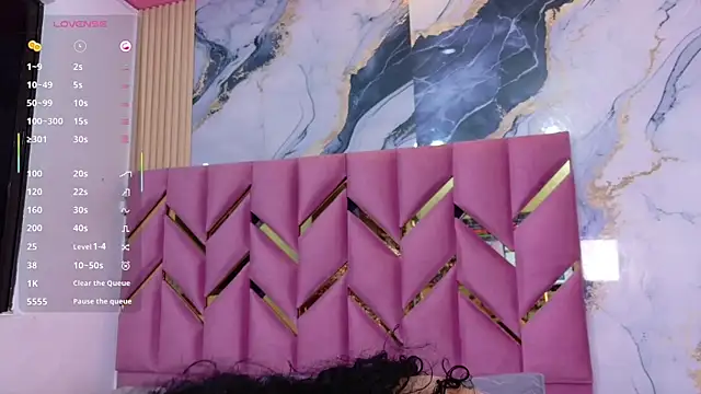 hotiergirl online show from February 5, 2026, 12:21 pm