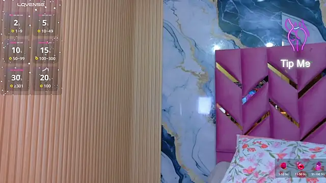 hotiergirl online show from April 8, 2026, 12:16 pm