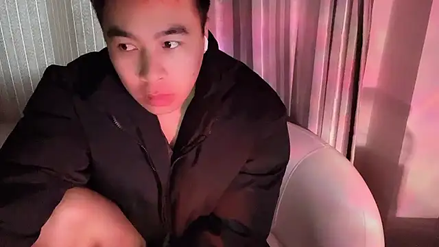 Snapshot of ____________________88 chatting on January 12, 2025, 12:18 am                     88 online show from January 12, 2025, 12:18 am