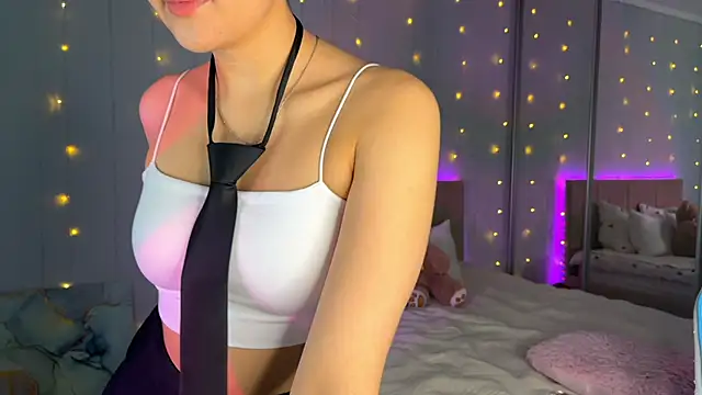 Mercedes Robinson online show from January 27, 2025, 7:35 am