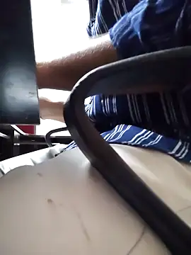 braveman999 online show from November 29, 2025, 11:13 am