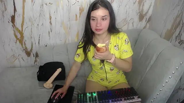 Sarita v  online show from February 3, 2025, 3:59 pm