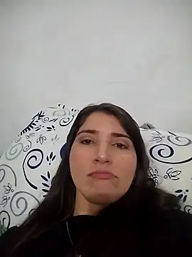 RubiSharqui  online show from April 18, 2026, 1:04 pm