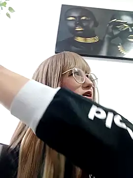 SussanHottye1  online show from January 23, 2025, 10:22 am