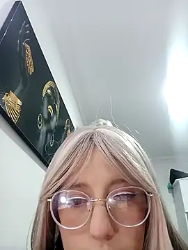 SussanHottye1  online show from February 3, 2025, 10:47 am