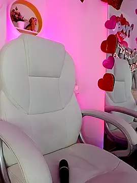 SussanHottye1  online show from February 15, 2025, 4:34 pm