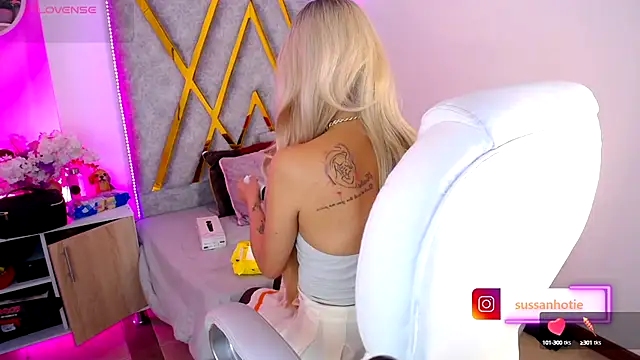 SussanHottye1  online show from October 6, 2025, 10:56 am