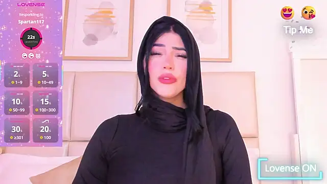 taylorsmiiith  online show from March 19, 2026, 6:45 pm