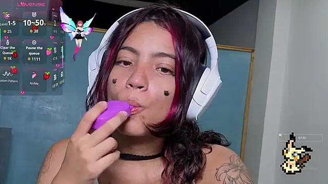 Snapshot of Lovelyamyy chatting on September 20, 2025, 3:51 am Lovelyamyy online show from September 20, 2025, 3:51 am