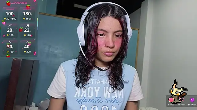 Snapshot of Lovelyamyy chatting on September 24, 2025, 5:38 pm Lovelyamyy online show from September 24, 2025, 5:38 pm