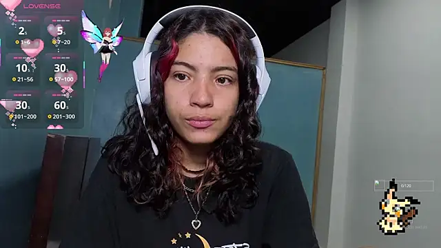 Snapshot of Lovelyamyy chatting on October 22, 2025, 1:55 pm Lovelyamyy online show from October 22, 2025, 1:55 pm