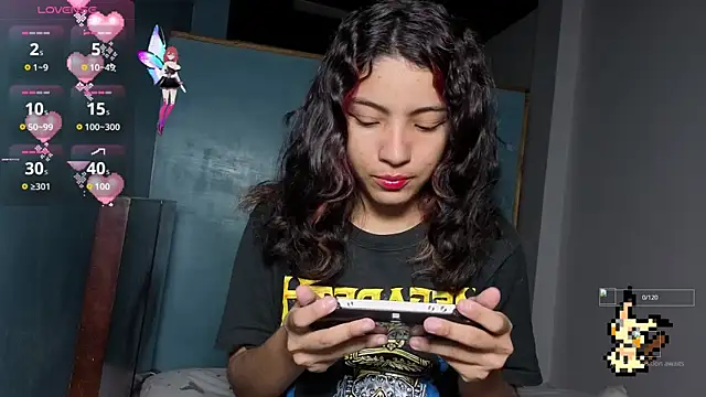 Snapshot of Lovelyamyy chatting on November 3, 2025, 9:16 pm Lovelyamyy online show from November 3, 2025, 9:16 pm