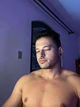 Lucasfit24 online show from March 4, 2025, 10:24 am