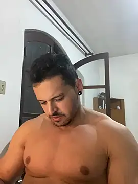 Lucasfit24 online show from March 16, 2025, 11:49 am