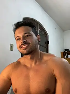 Lucasfit24 online show from March 20, 2025, 12:00 pm