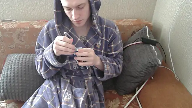 Snapshot of johnny_positive chatting on March 7, 2025, 5:18 am johnny positive online show from March 7, 2025, 5:18 am