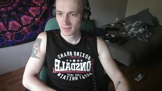 Snapshot of johnny_positive chatting on September 20, 2025, 4:57 am johnny positive online show from September 20, 2025, 4:57 am