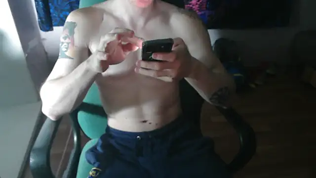 Snapshot of johnny_positive chatting on September 27, 2025, 4:01 pm johnny positive online show from September 27, 2025, 4:01 pm