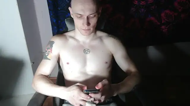 Snapshot of johnny_positive chatting on October 14, 2025, 3:57 pm johnny positive online show from October 14, 2025, 3:57 pm