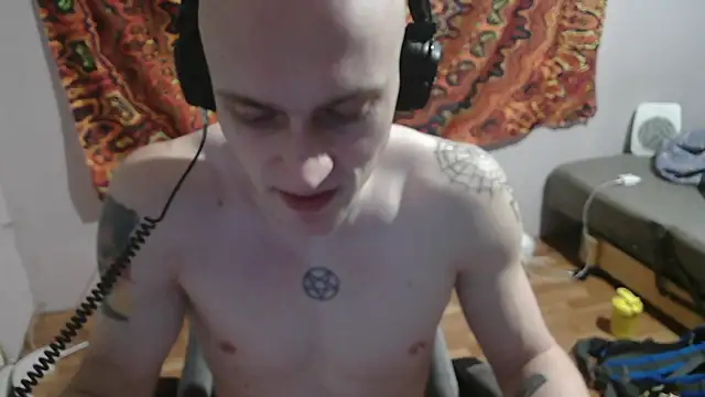 Snapshot of johnny_positive chatting on November 18, 2025, 4:11 pm johnny positive online show from November 18, 2025, 4:11 pm